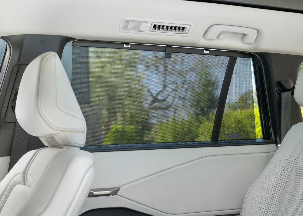 Toyota Highlander 2027 ม่านบังแดด