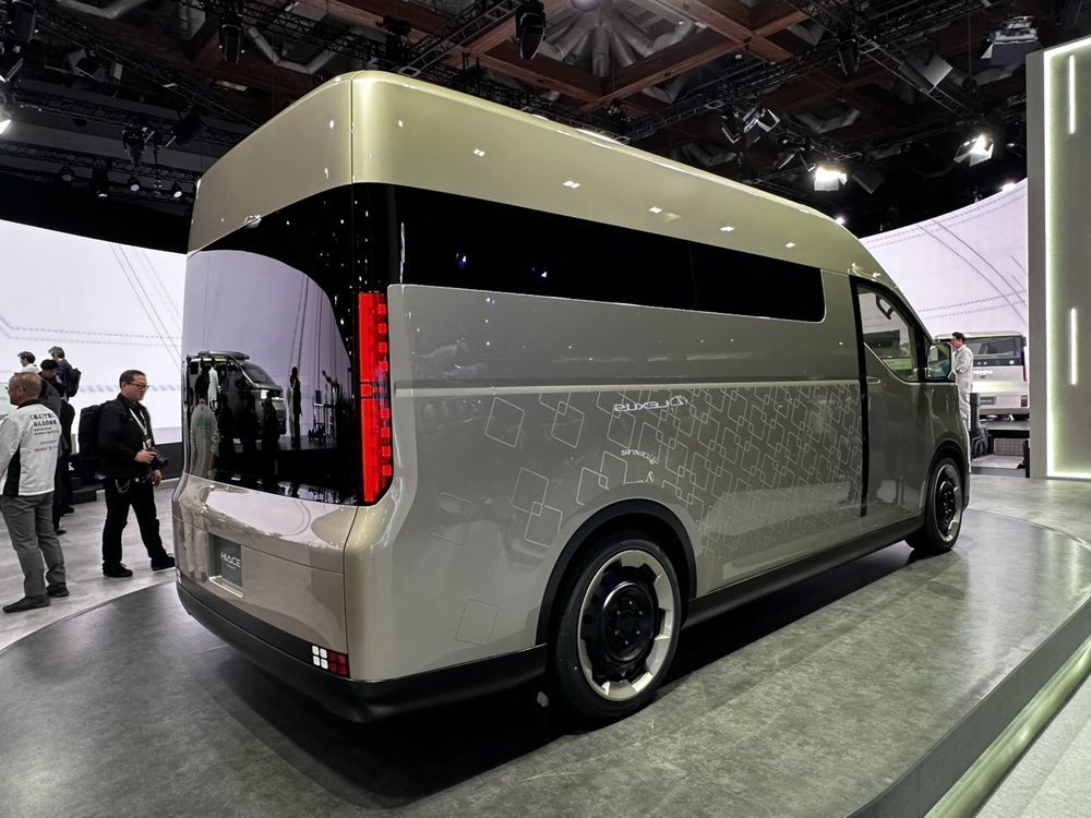 Toyota HiAce Concept 2025