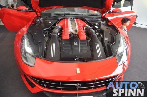 2012-Ferrari-F12Berlinetta-TH-Launch_74