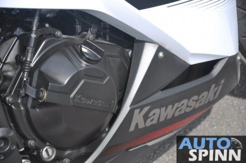 2013-Kawasaki-Ninja300ABS-TestRide_26
