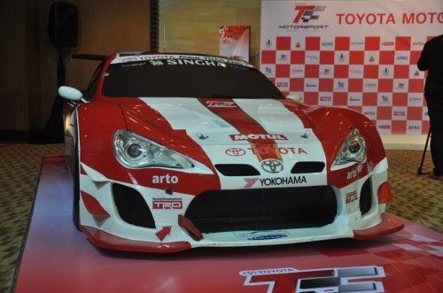2013-Toyota-Motorsport_03