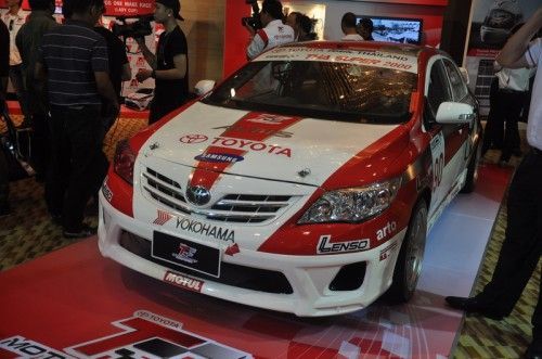 2013-Toyota-Motorsport_08
