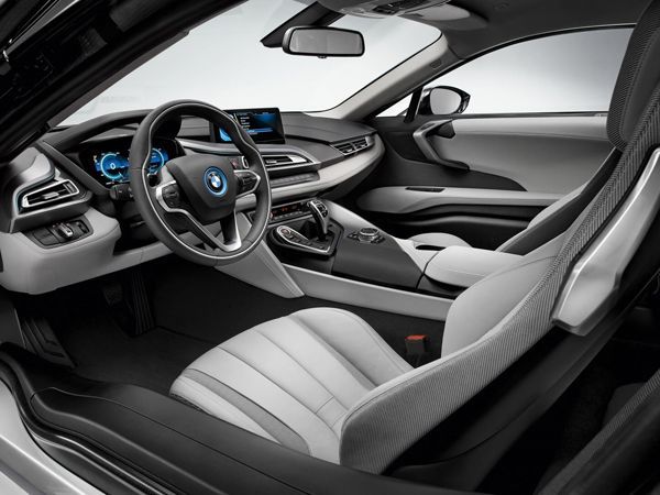 https://img.icarcdn.com/autospinn/body/2014-BMW-i8-11.jpg