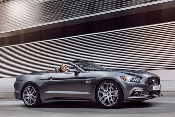 2015-Ford-Mustang-convertible-front-three-quarters-right-750x500