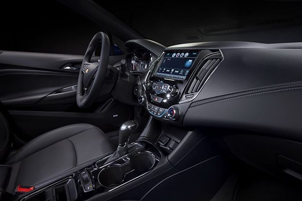 https://img.icarcdn.com/autospinn/body/2016-Chevrolet-Cruze-6.jpg