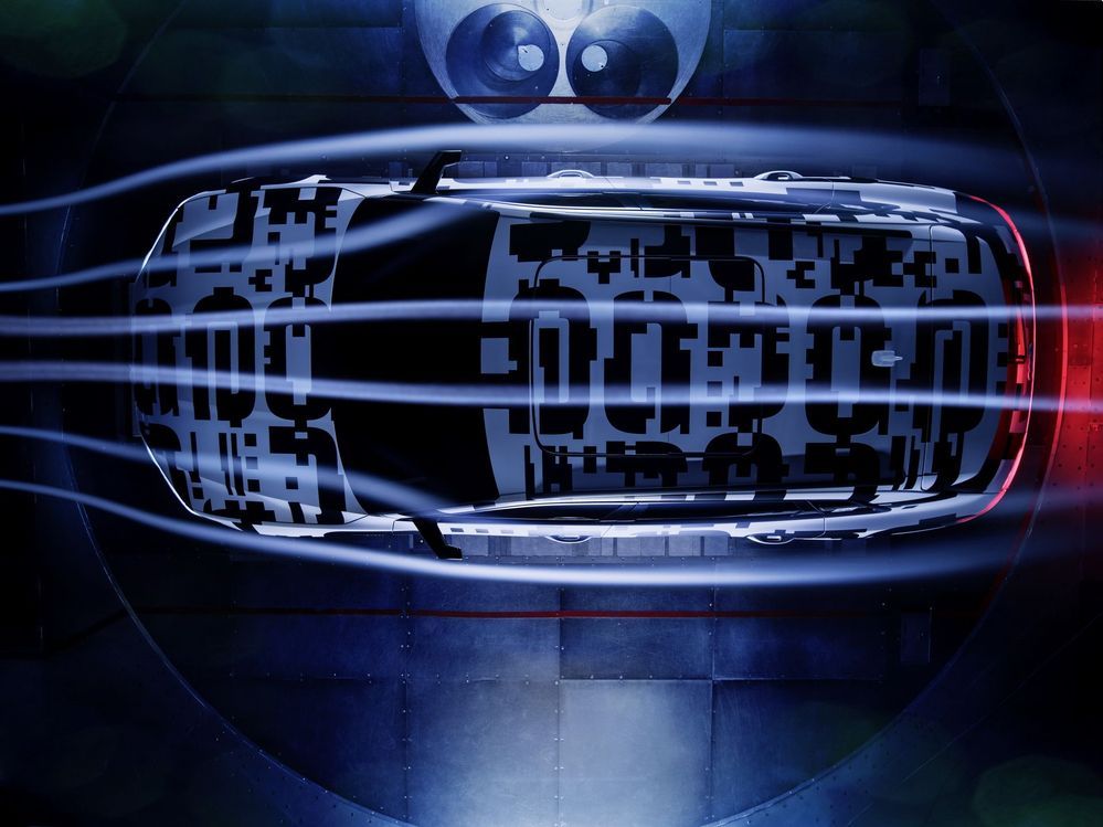 รถ SUV พลังงานไฟฟ้า Audi E-Tron ชูจุดเด่นเรื่องแอโรไดนามิกส์พร้อมระบบกระจกมองข้างแบบเสมือนจริงครั้งแรกในโลก
