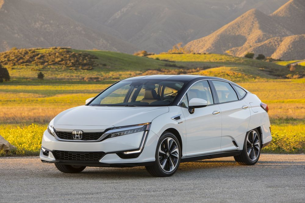Honda Clarity Fuel Cell วางขายแล้วที่ California เคาะราคา