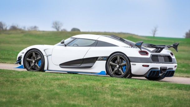 Koenigsegg Hints Bugatti Chiron