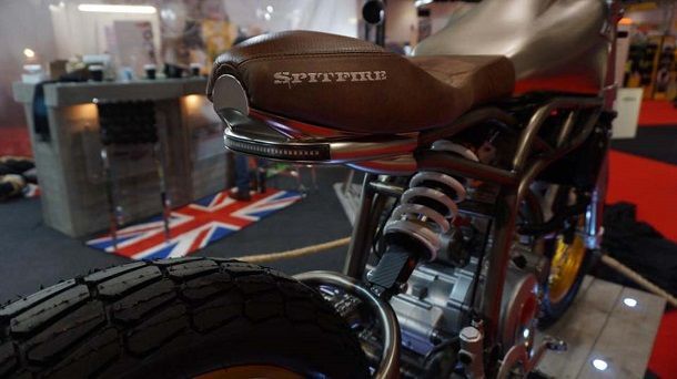 CCM-Spitfire-motorcycles-05