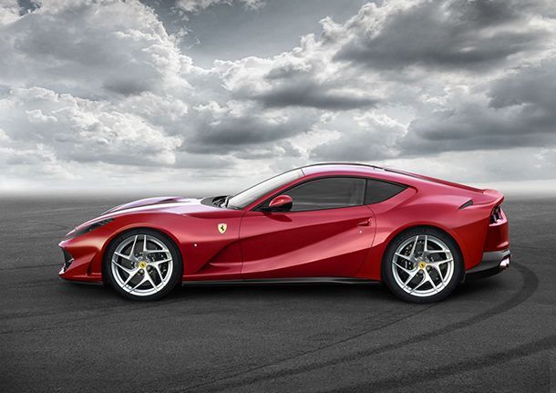 https://img.icarcdn.com/autospinn/body/Ferrari-812-Superfast-2.jpg
