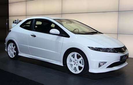 Type R Showroom Honda Civic Type-R Championship White รุ่นพิเศษ เวอร์ชั่นเมืองผู้ดี ...