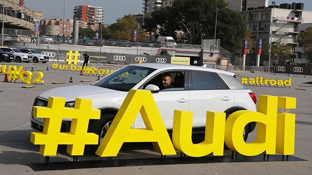 https://img.icarcdn.com/autospinn/body/barcelona-players-receive-new-audi-cars.jpg