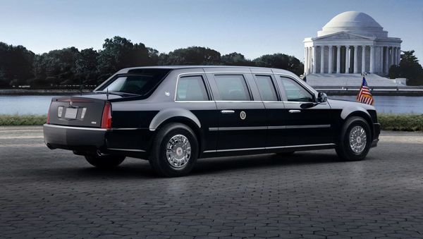 https://img.icarcdn.com/autospinn/body/obama-presidential-cadillac-limousine_5.jpg