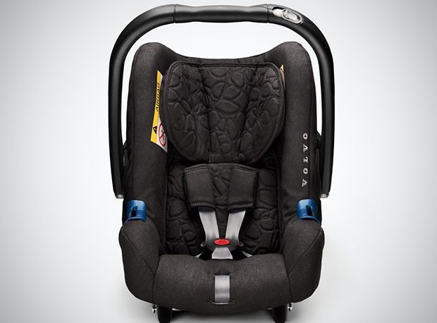 https://img.icarcdn.com/autospinn/body/volvo-child-seat-2.jpg