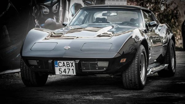 สุดคลาสสิก 1976 Chevrolet Corvette Stingray แต่งโดย Vilner