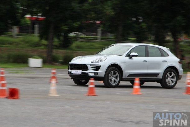 1st Impression ลองขับ Porsche Macan 2 รอบ 3 นาที นี่มันเครื่อง 2 ลิตร จริงหรือ?