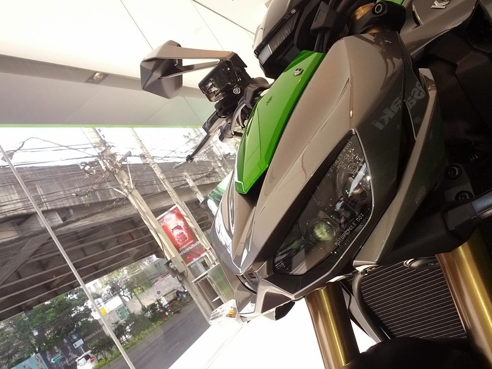 1st Ride ลองขี่ 2014 Kawasaki Z1000 โฉมใหม่ หน้าเอเลี่ยน Naked Streetbike ดีไซน์ใหม่