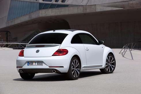 เติมความสปอร์ตให้ Volkswagen Beetle ด้วยชุดแต่ง R-Line เริ่มที่ 1,290 ยูโร