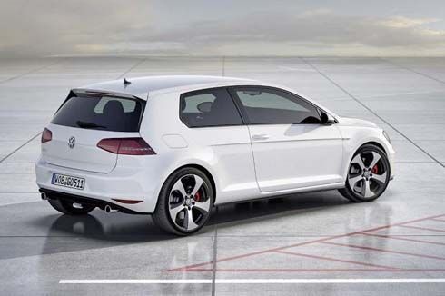 เผยโฉมรถต้นแบบ 2013 Volkswagen Golf VII GTI ออกลุยตลาดปีหน้า