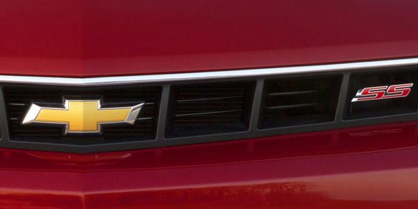 ทีเซอร์ก่อนเปิดตัว 2014 Chevrolet Camaro SS