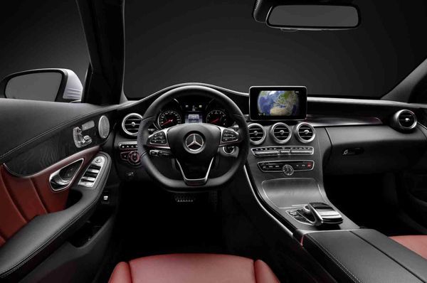 สปอร์ตหรู! ชมภาพห้องโดยสาร 2014 Mercedes-Benz C-Class ก่อนเปิดตัวจริงต้นปีหน้า