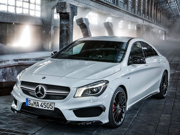 เปิดภาพ 2014 Mercedes-Benz CLA 45 AMG ก่อนเผยโฉมที่นิวยอร์กสัปดาห์หน้า