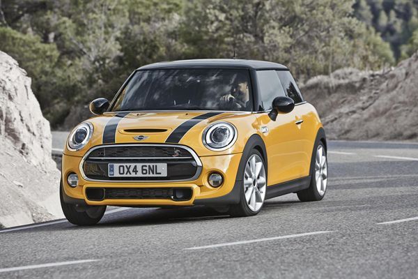 เปิดตัว 2014 MINI ใหญ่ขึ้น-แรงกว่าเดิม-ประหยัดน้ำมันยิ่งกว่า