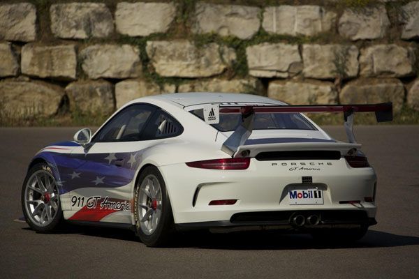 2014 Porsche 911 GT America รถแข่งสำหรับคอรถสปอร์ตอเมริกัน