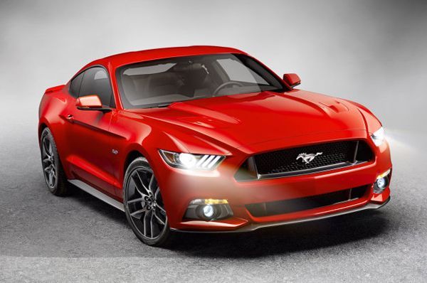 2015 Ford Mustang มาพร้อมฟังก์ชั่น 911 Assist แจ้งตำรวจอัตโนมัติเมื่อเกิดอุบัติเหตุ