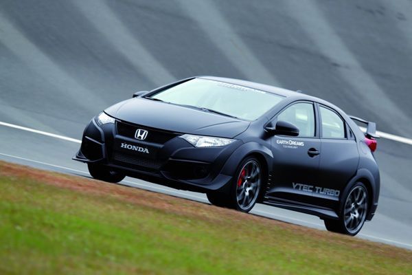 สวยดุดัน 2015 Honda Civic Type R หัวใจขับเคลื่อน VTEC Turbo