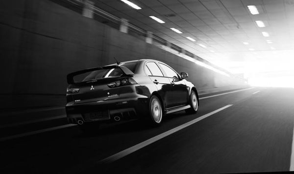 เปิดตัว 2015 Mitsubishi Lancer Evolution ปรับโฉมเล็กครั้งสุดท้าย