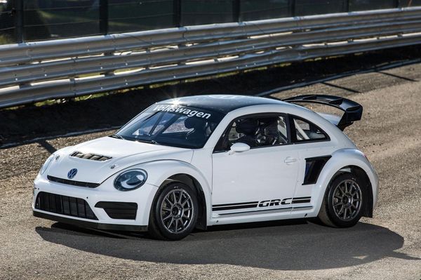 2015 Volkswagen Beetle GRC เต่าสายฟ้าพลังกระฉูด 553 แรงม้า