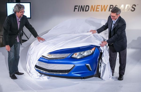 สวยใช่เล่น Chevrolet แย้มผ้าคลุม 2016 Volt พร้อมเผยข้อมูลเพิ่มเติม