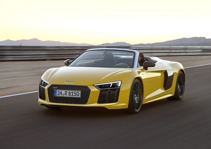 สุดหล่อมาแล้ว 2017 Audi R8 Spyder ซูเปอร์คาร์เปิดหลังคารับแสงแดด