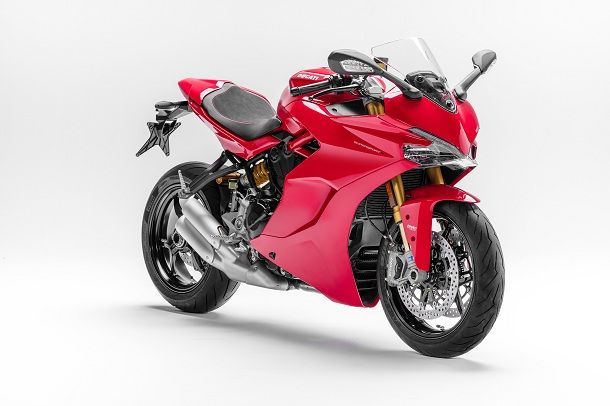 2017 Ducati Supersport หล่อเท่ไม่อายใคร สปอร์ตไบค์สำหรับใช้งานในทุกวัน