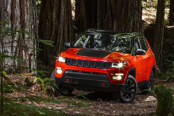 เปิดตัว 2017 Jeep Compass ขยายตัวถังและเพิ่มความโมเดิร์น