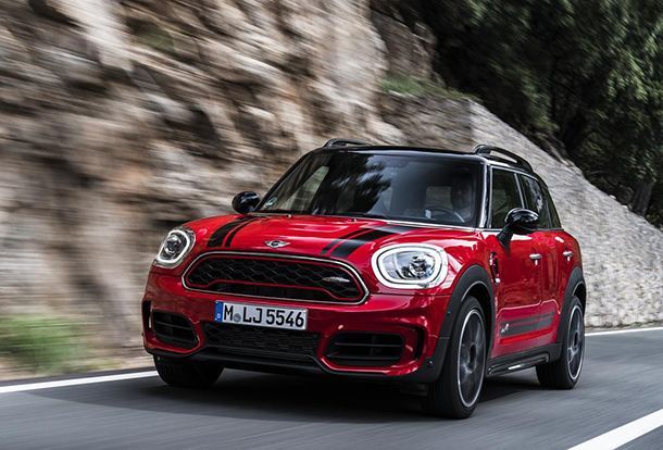 เผยโฉม 2017 MINI John Cooper Works Countryman แรงแบบเบาะๆ
