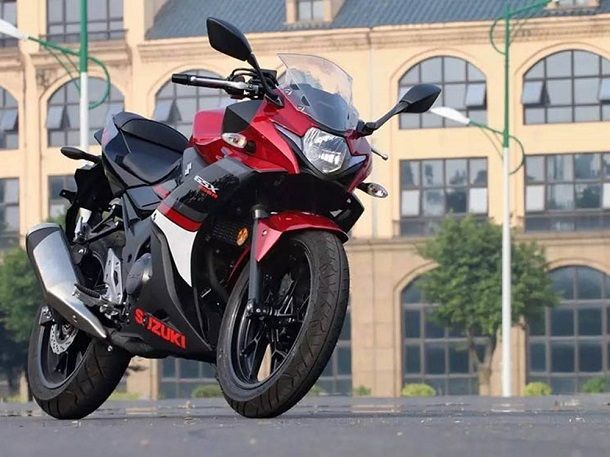 2017 Suzuki GSX-R250 มาช้าแต่มาแล้วสปอร์ตไบค์ไซส์เล็กจากค่ายคนบ้า