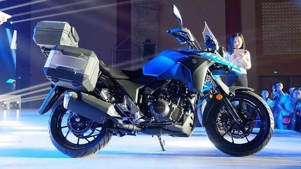 2017 Suzuki V-Strom250 แอดเวนเจอร์ไซส์เล็กจากตำนานเจ้าพายุ