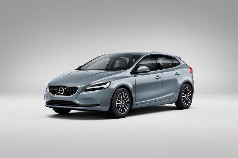 Volvo V40 ปรับไมเนอร์เชนจ์ หล่อเหลาด้วยกรอบไฟหน้า Hammer LED