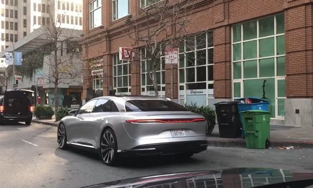 2018 Lucid Air รถไฟฟ้าพลัง 1,000 แรงม้า กับการวิ่งบนถนนครั้งแรกกลางกรุง San Francisco
