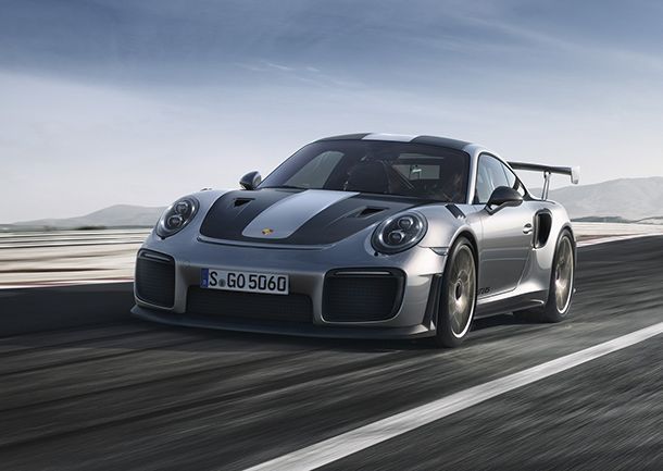 เผยโฉมแล้ว 2018 Porsche 911 GT2 RS พกแรงม้าเต็มพิกัด 700 ตัว