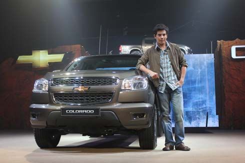 เปิดตัว All-New Chevrolet Colorado ปี 2012 อีกหนึ่งกระบะสุดแกร่ง สไตล์บึกบึนดุดัน