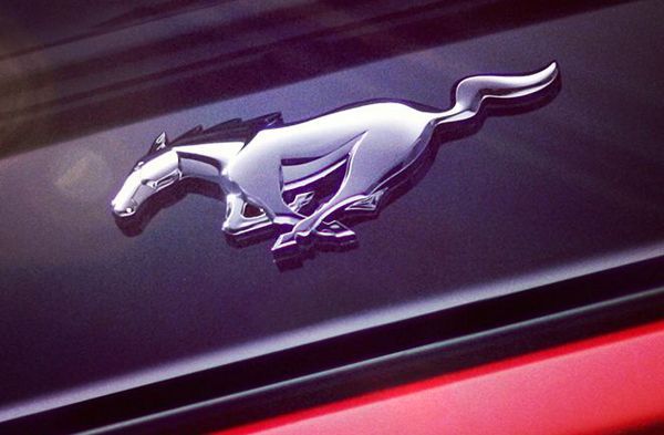 All-New Ford Mustang จ่อเปิดตัวเดือนธันวาคม มาพร้อมพวงมาลัยขวาเป็นครั้งแรก