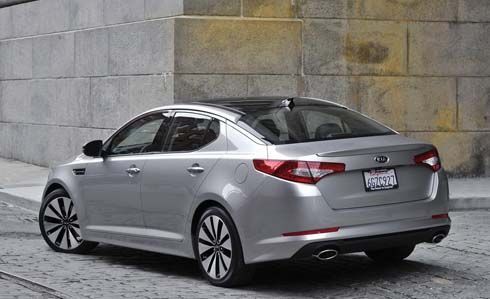 All-New Kia Optima ปี 2011 เปิดตัวในงาน New York Auto Show ก่อนสู้ศึกซีดาน D-Segment