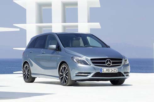 ใหม่ All-New Mercedes-Benz B-Class ปี 2012 ภายใต้นิยาม Compact Sports Tourer