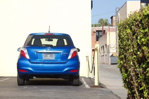 ใหม่ All-New Toyota Yaris โฉมปี 2012 บุกอเมริกาเหนือ ชน Fiesta และ Mazda2