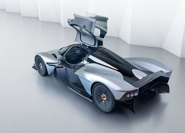 Aston Martin เปิดโอกาสให้ลูกค้า Valkyrie เลือกตกแต่งได้เองเกือบทุกชิ้นส่วน