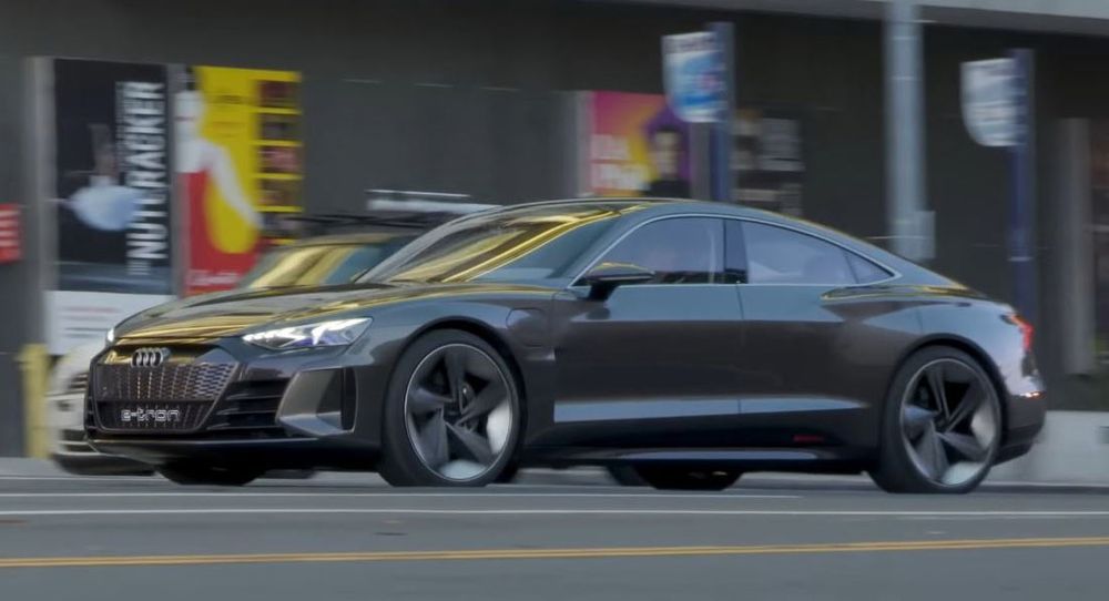 พาชม Audi e-tron GT Concept วิ่ง Test Drive รอบๆ Los Angeles