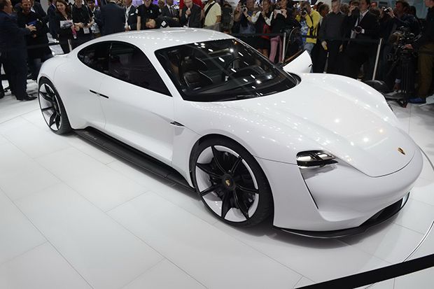 ยืนยันรถพลังไฟฟ้าของ Audi และ Porsche จะมีบุคลิกต่างกัน